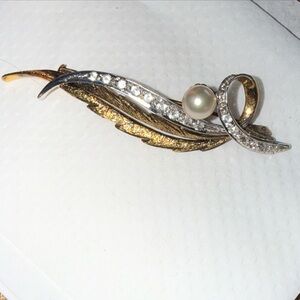 Gold tone BROOCH BY ALICE CAVINESS.  STERLING SILVER MADE IN SPAIN